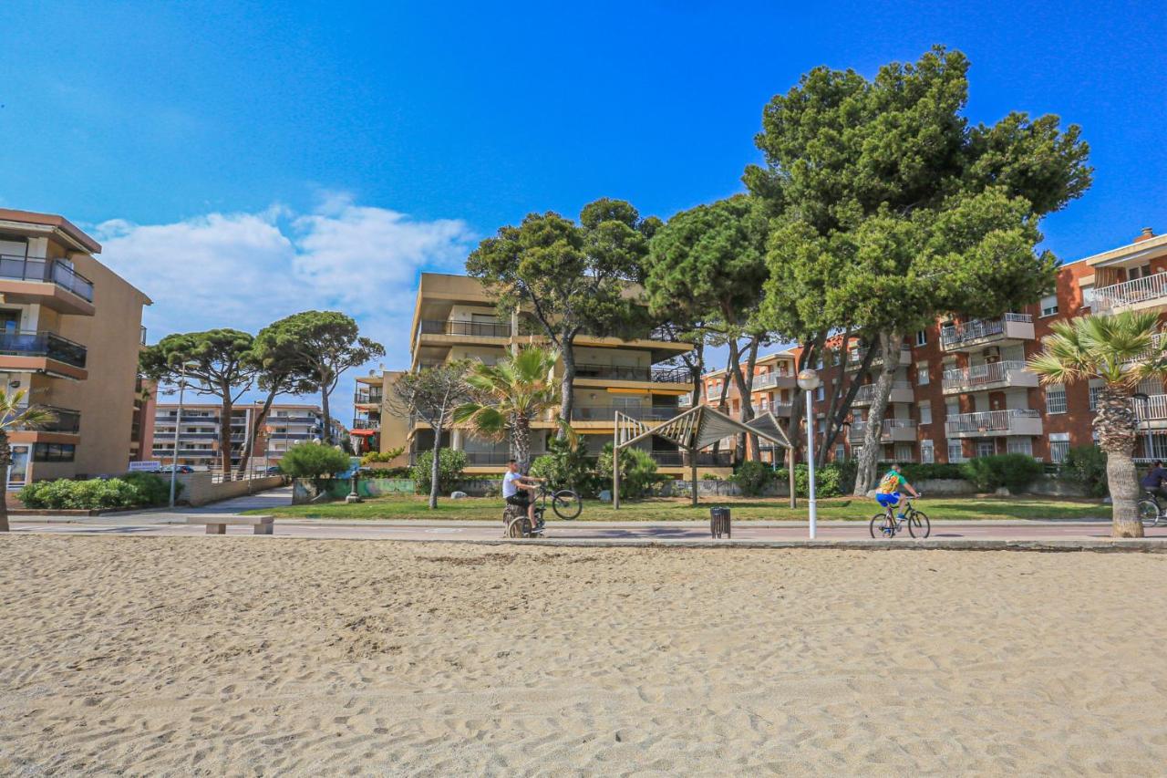 Txingudi - Only Families Apartman Cambrils Kültér fotó