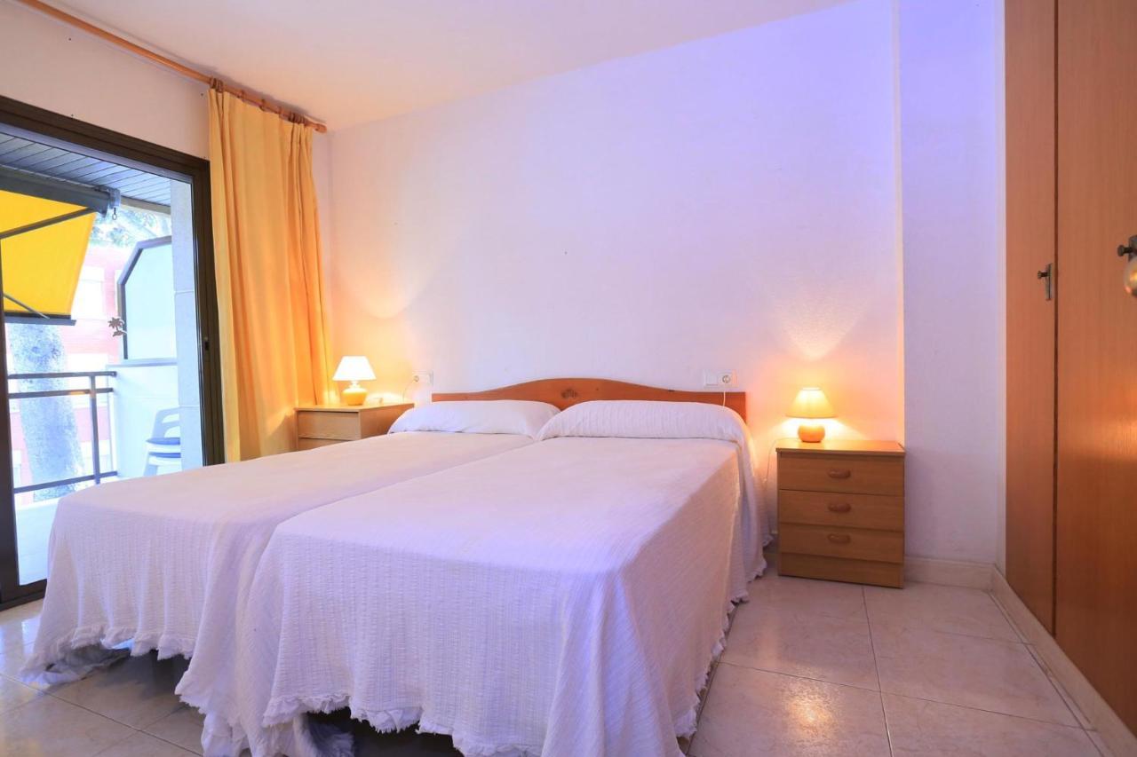 Txingudi - Only Families Apartman Cambrils Kültér fotó